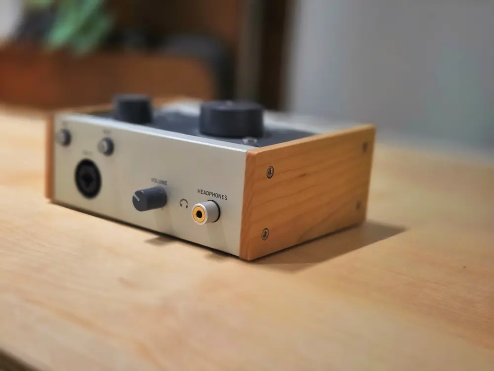 Universal Audio Volt 176 상세 상세